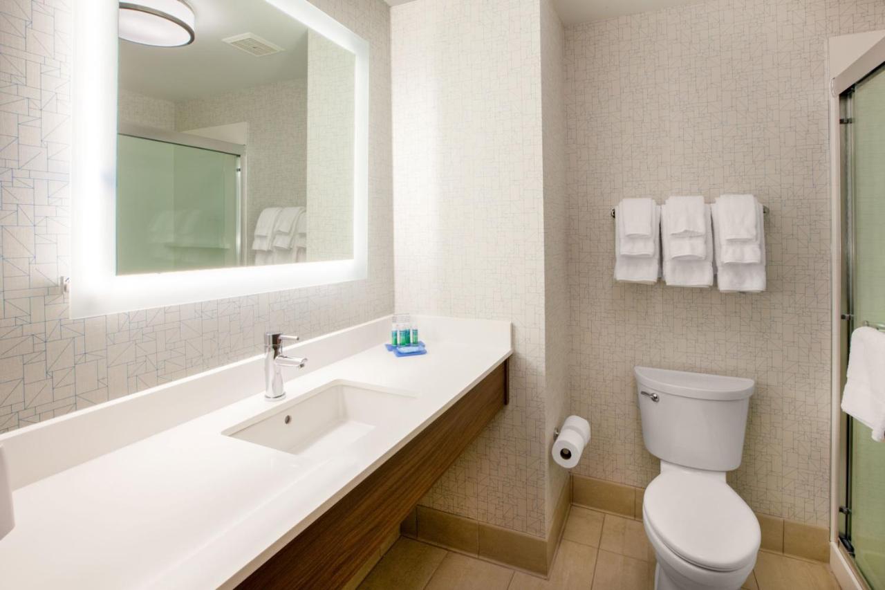 Holiday Inn Express & Suites Del Rio By Ihg Экстерьер фото