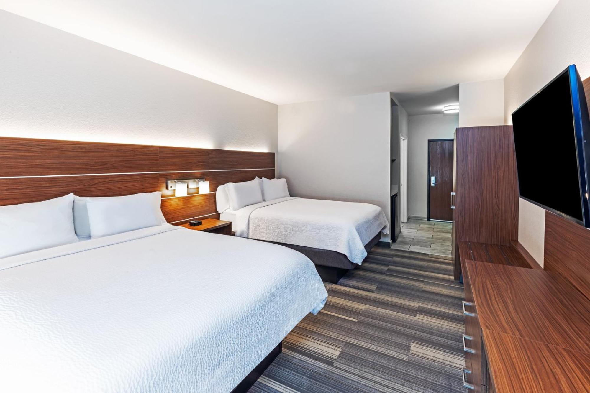 Holiday Inn Express & Suites Del Rio By Ihg Экстерьер фото